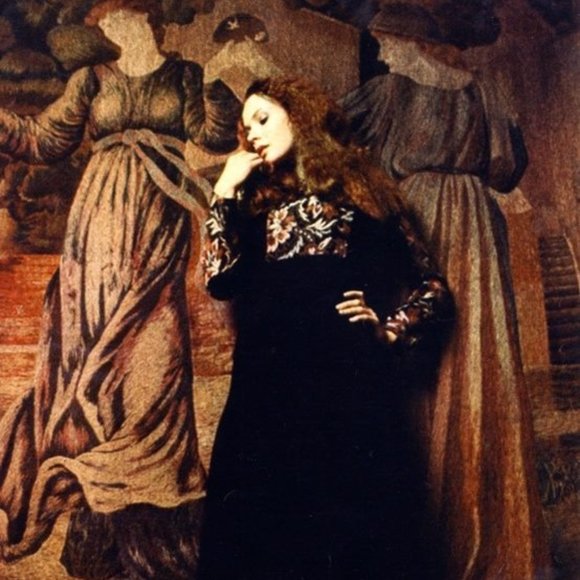 Meet your Posher, Lori - Picture 1 of 1